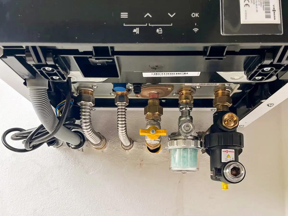 Filtro defangatore magnetico e dosatore di polifosfati