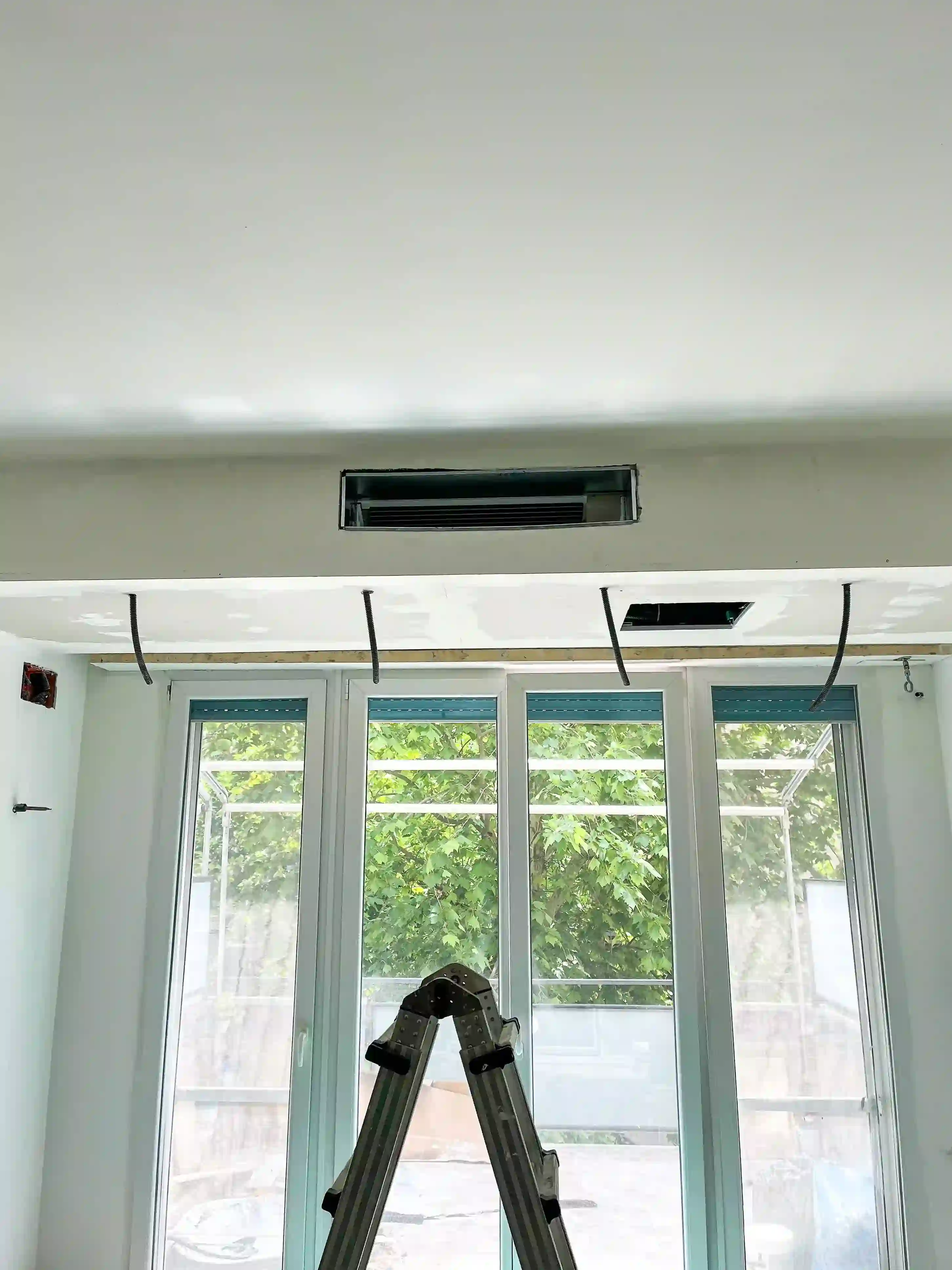 Condizionatore canalizzato (unità interna)